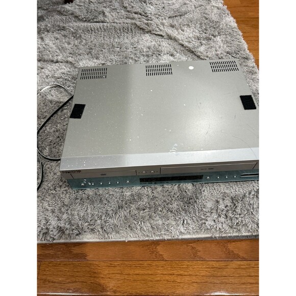 Go-Video DVR4300 DVD Player / Video Cassette Recorder (VCR) - Picture 2 of 4